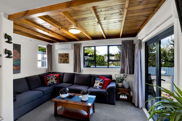 44 Waimea Street Westown_10