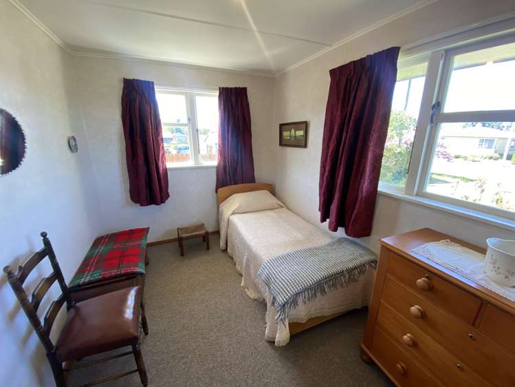 11 Knowles Crescent Ranfurly_12