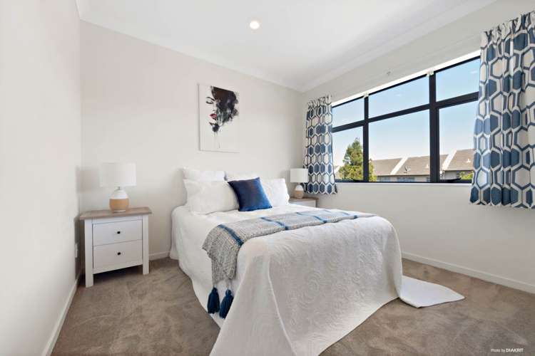 23 Manchester Drive Flat Bush_12