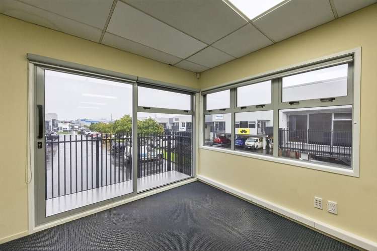 J/18 Moselle Avenue Henderson_7