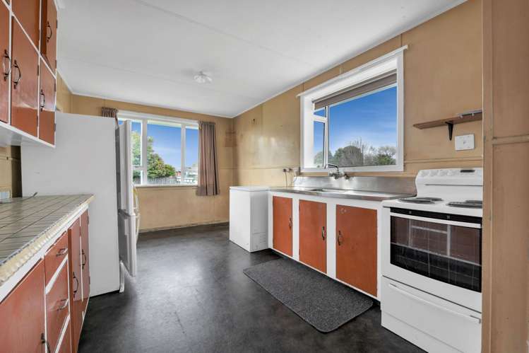 23 Orlando Street Stratford_5