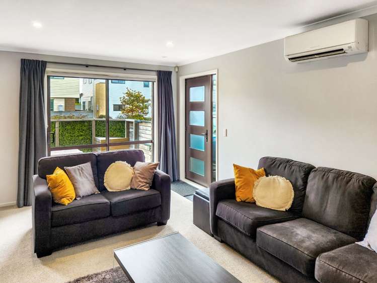 20 Latimer Way Petone_7