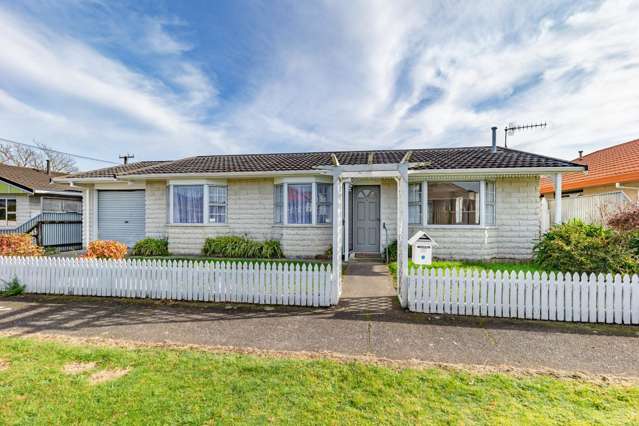 Sunny, Secure & Refreshed – Ready for You to Move In