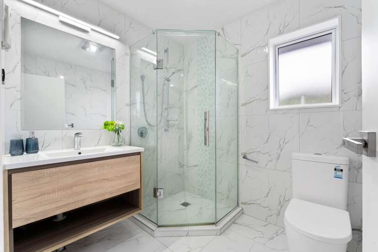 12 Alloway Street Westgate_24