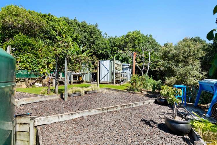 196 Gleeson Road Pollok_12