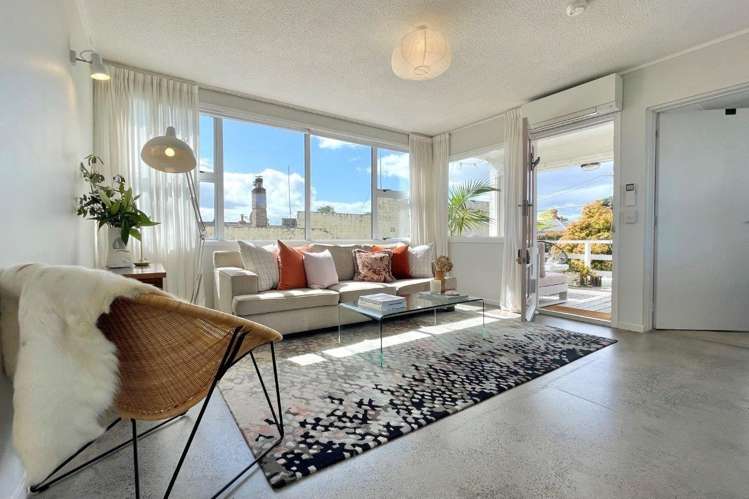 2/8 Eldon Road Mount Eden_8