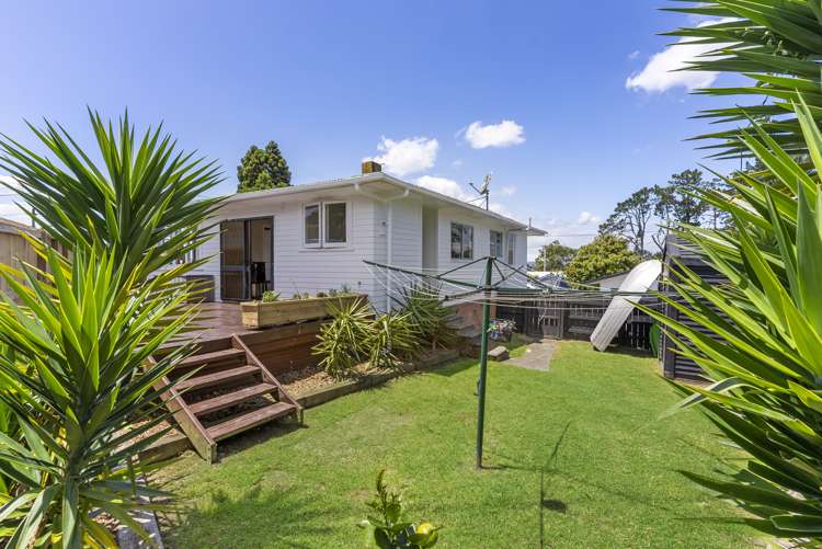 22 Bedford Street Te Atatu South_15