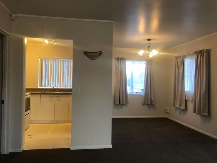 8/43 Holly Street Avondale_3