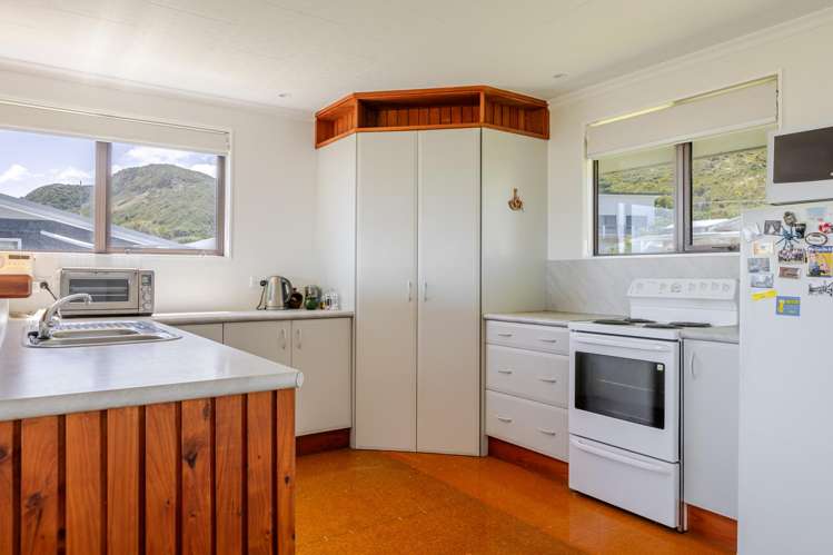 9b Te Miha Crescent Cape Palliser_5
