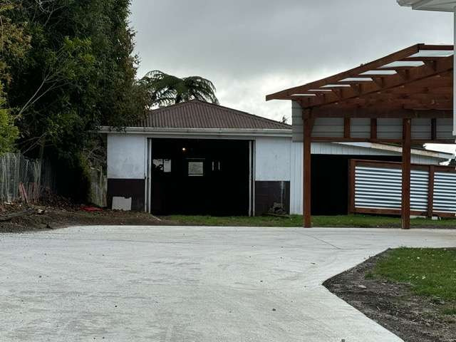 Section with existing garage! Build or relocate!