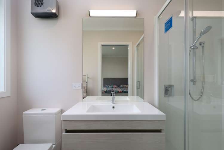 3 Wansford Place Stoke_16