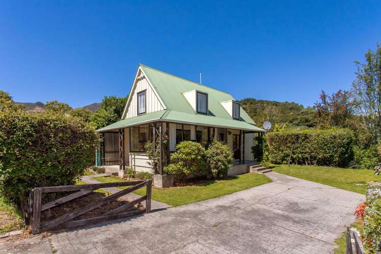 26 Woodills Road Akaroa_18