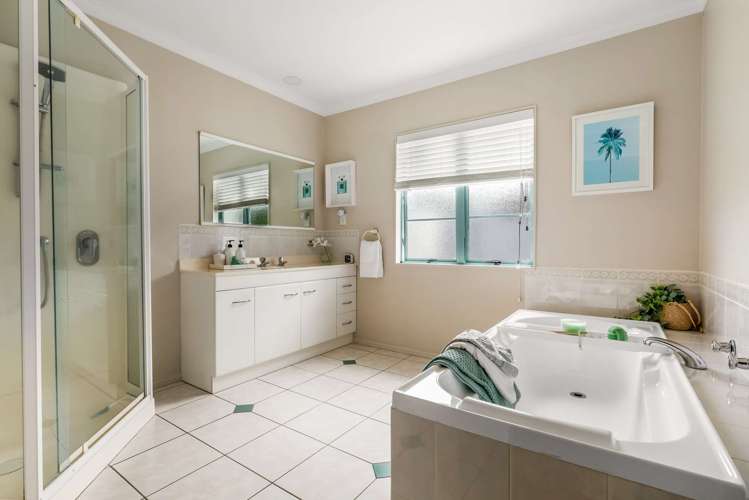 2 Newport Key Papamoa_17