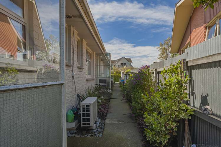 2/159 Evans Street Waimataitai_11