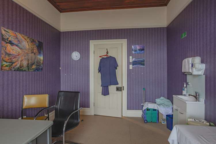 68 High Street Kensington_9