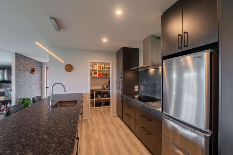 24 Chatham Rise Seaward Bush_5