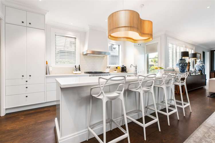 6 Wairarapa Terrace Merivale_8