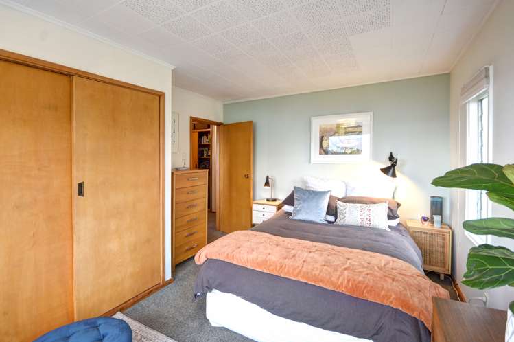 8 Irvine Road The Cove_11