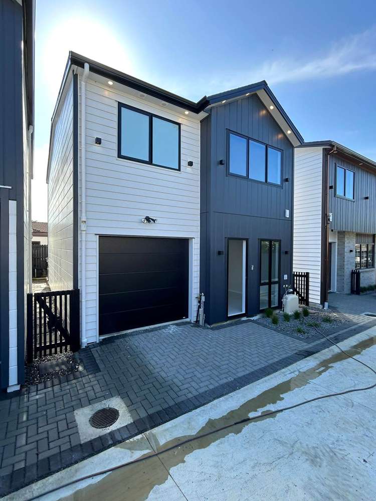 2/52 Hutchinsons Road Bucklands Beach_12