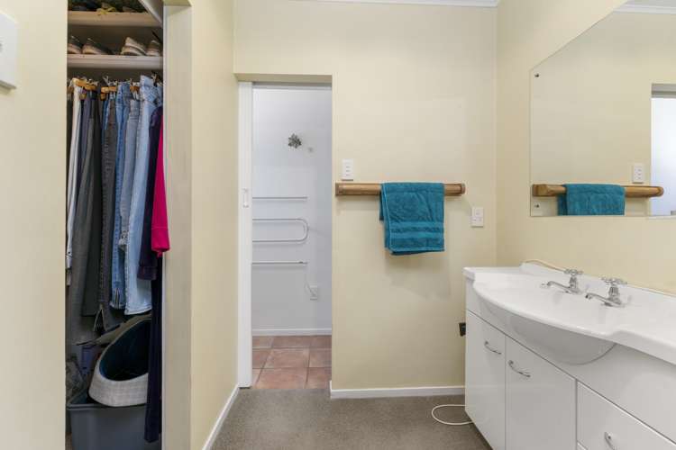 6 Main Road Havelock_15