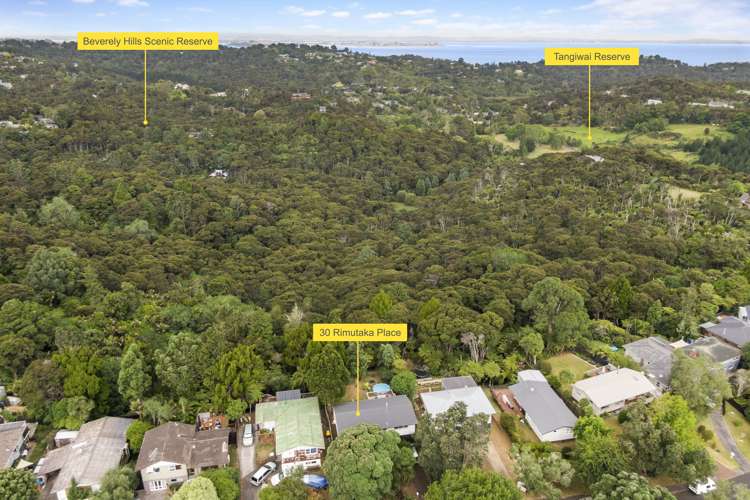 30 Rimutaka Place Titirangi_16