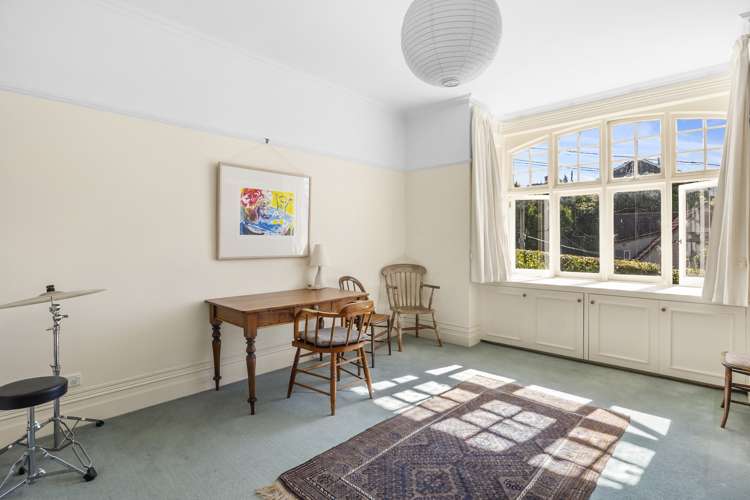 374 Stuart Street Roslyn_14