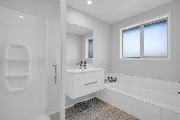 7 Robbins Crescent Hawera_19