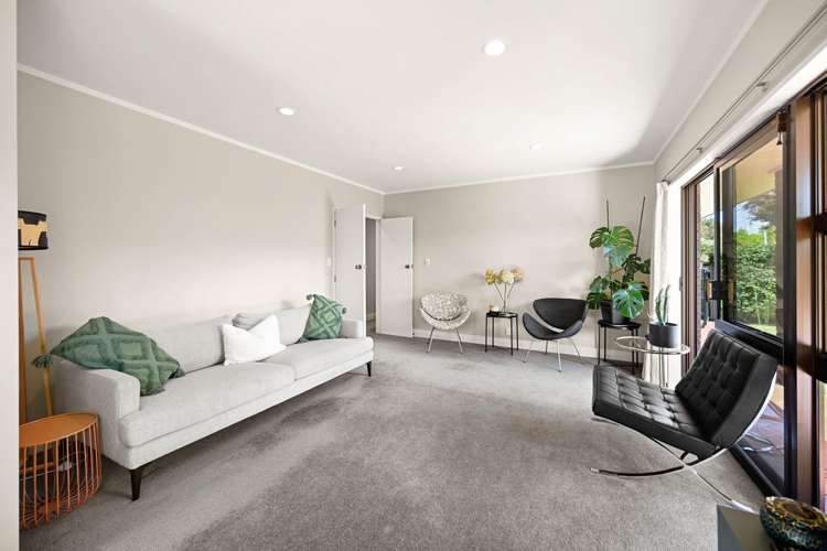 54 Ellerslie Avenue Chedworth_7