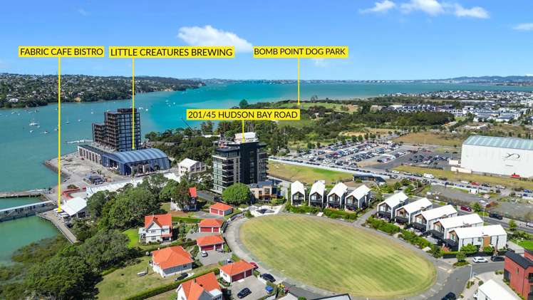 201/45 Hudson Bay Road Hobsonville_21