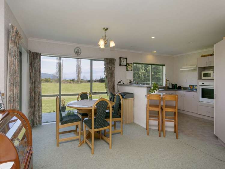 766 Whangamata Road Kinloch_5