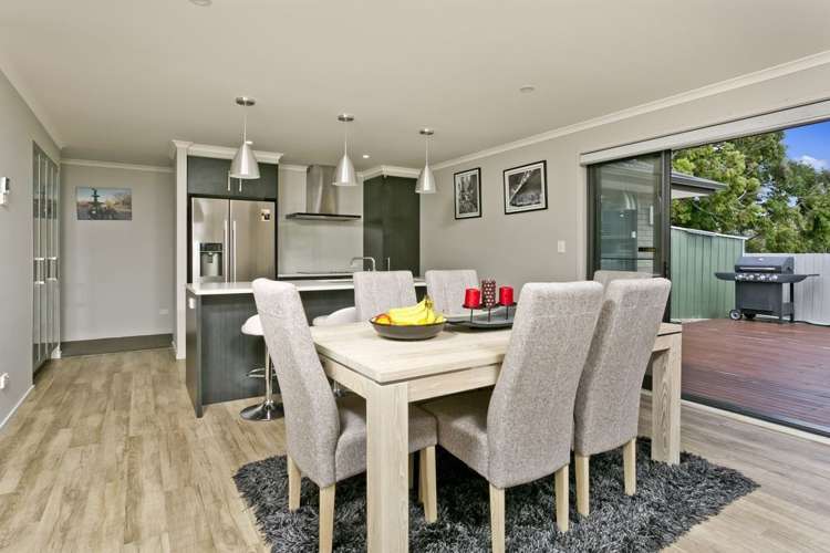 7 Duke Street Riverhead_5