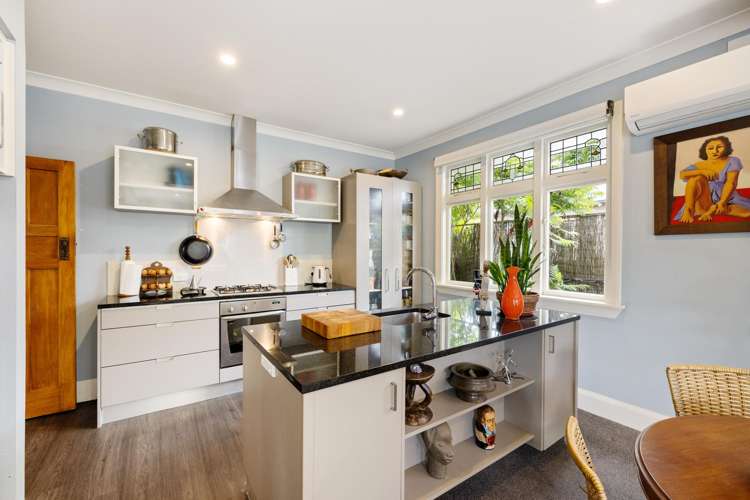 29 Frankleigh Street Somerfield_7