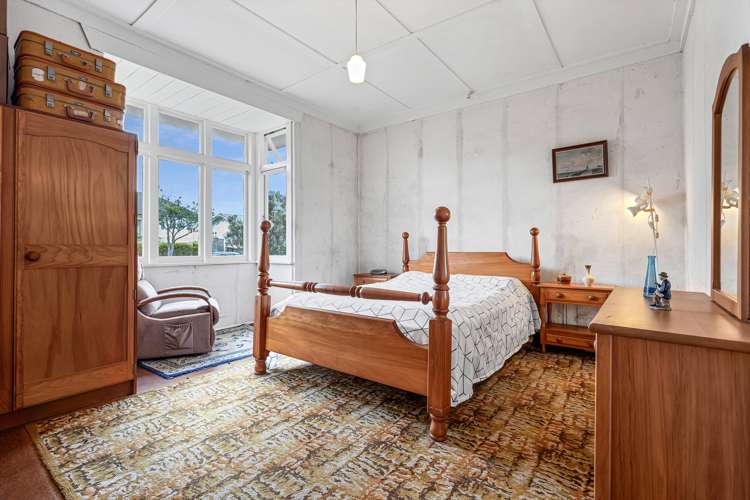 16 Egremont Street Belmont_9