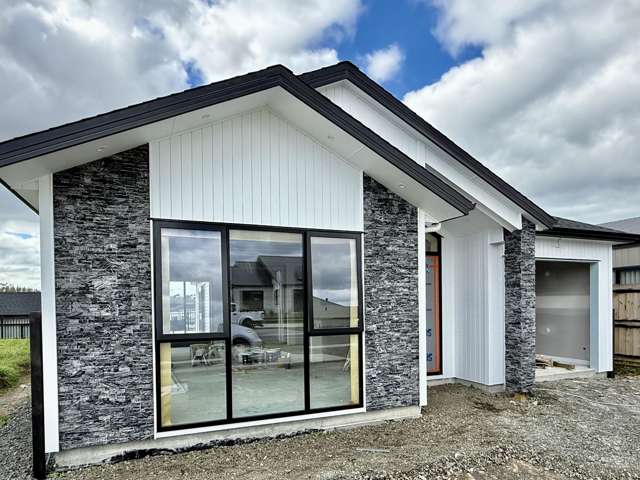 106 Waiwai Drive Milldale_1