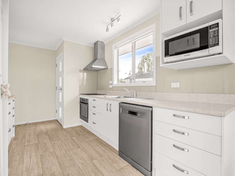 21 Matipo Place Edgecumbe_12