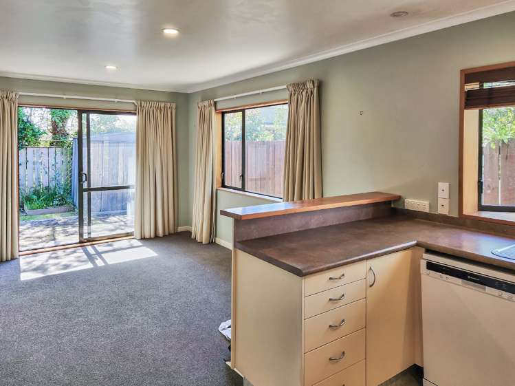 115 Waiwhetu Road Waterloo_4