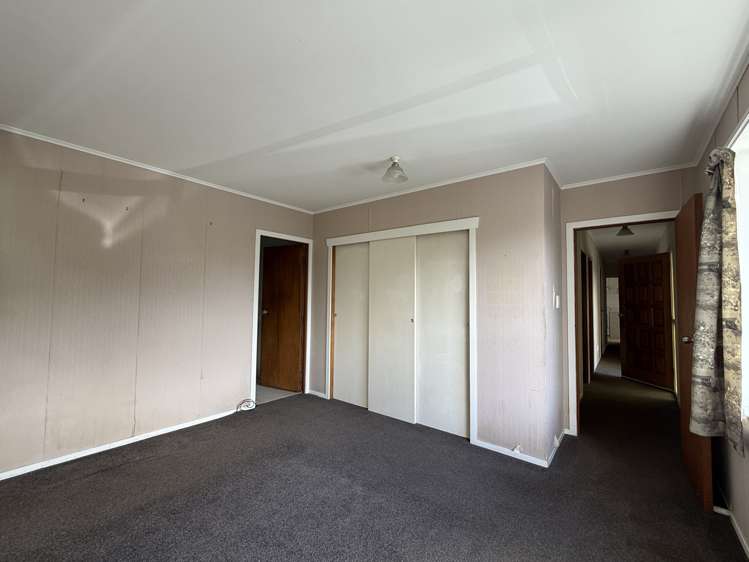 79 Smythe Road Henderson_9