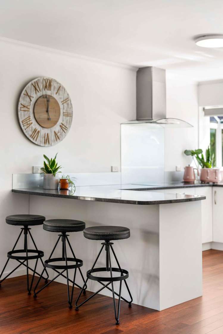 21 Pacific View Road Papamoa_4