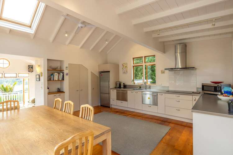 27 Korora Road Oneroa_12