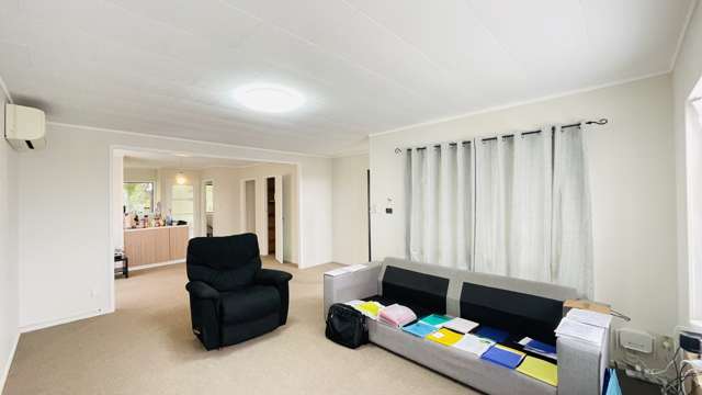 49 Santiago Crescent Unsworth Heights_2