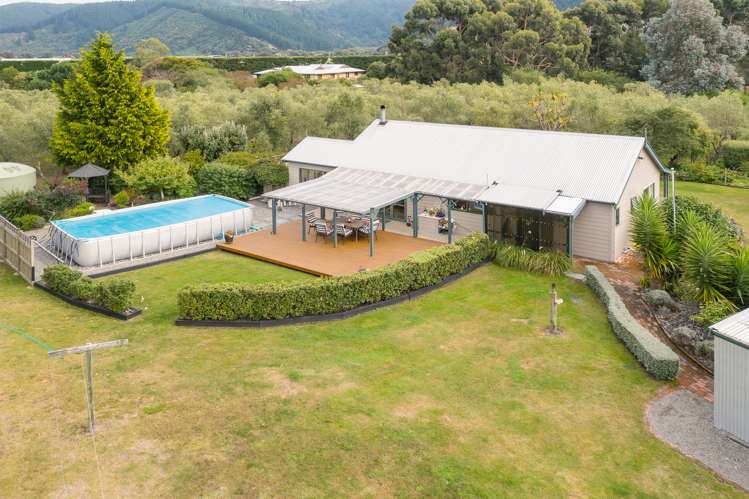 14 Beatrice Street Rarangi_2