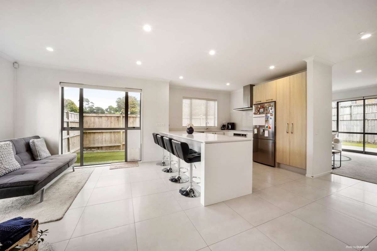 16 William Wallbank Crescent_2