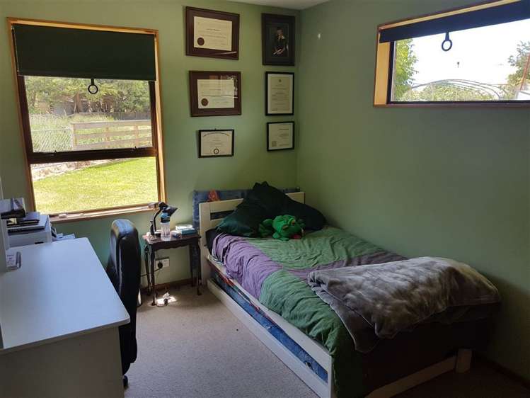 4 High Street Sefton_8