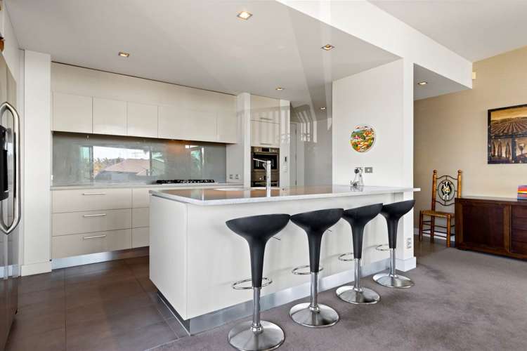 2/11 Taranaki Road Kohimarama_12