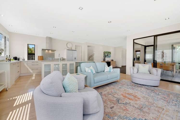 32 First View Avenue Beachlands_39