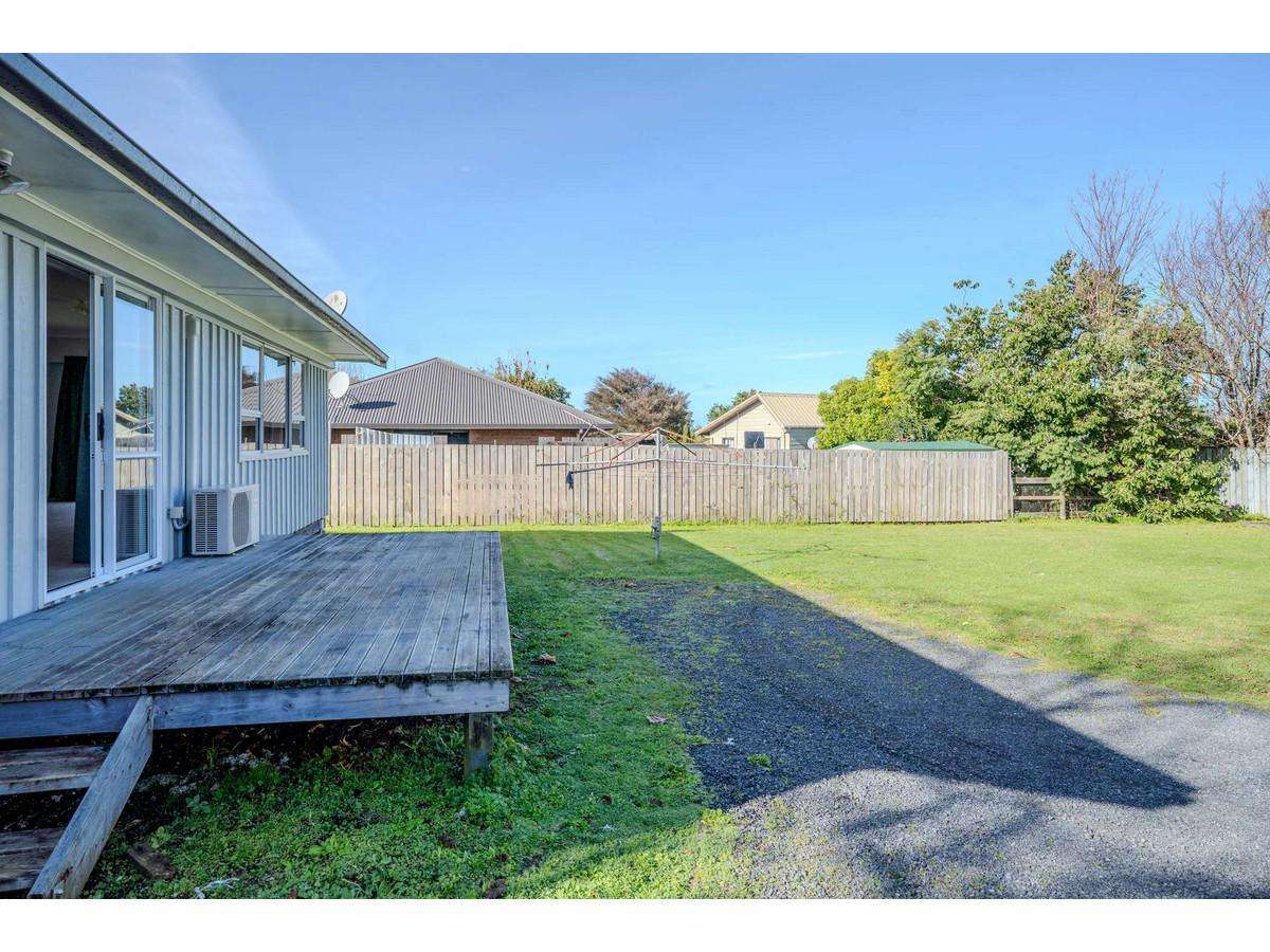 17A Hawkings Crescent_4