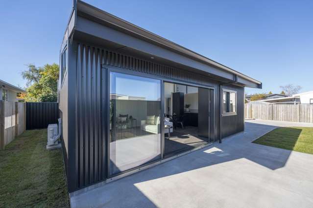 Stylish New-Build in Central Location