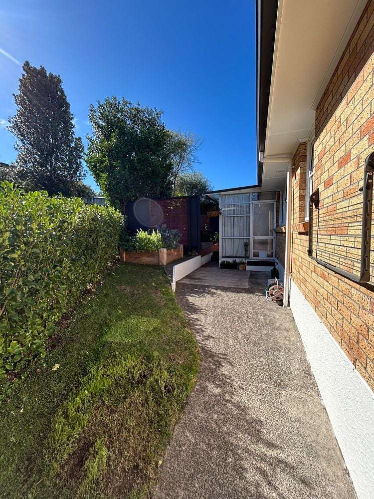24 Warwick Place Brookfield_14