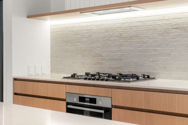 27 Kauri Point Drive Rototuna North_3