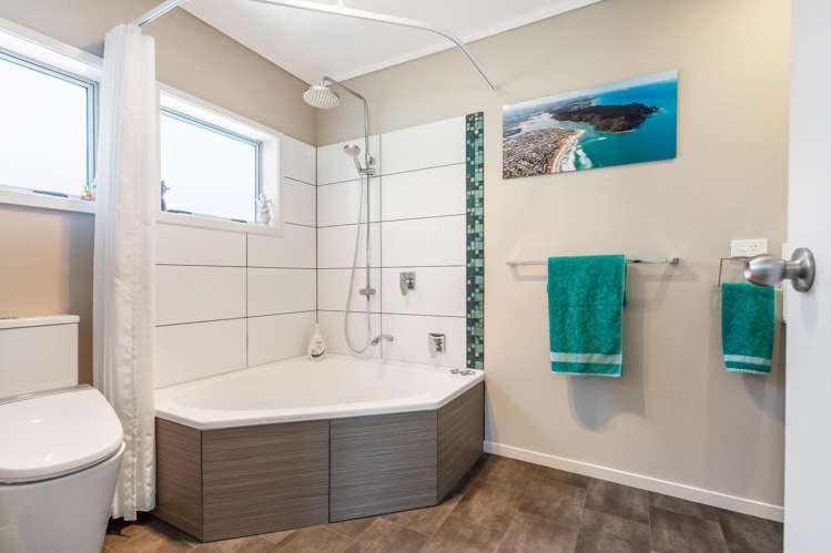 103B Barrowclough Road Whangamata_12
